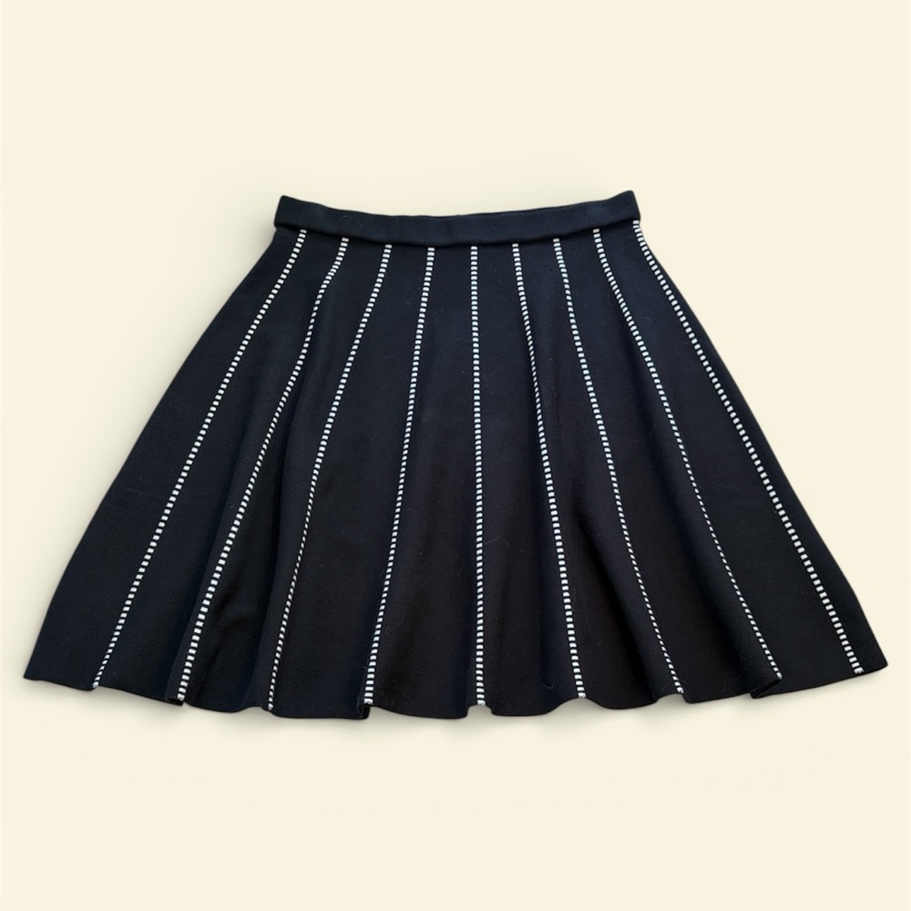 Premise Black & Ivory Knit A-Line Skater Skirt Size Medium EUC
